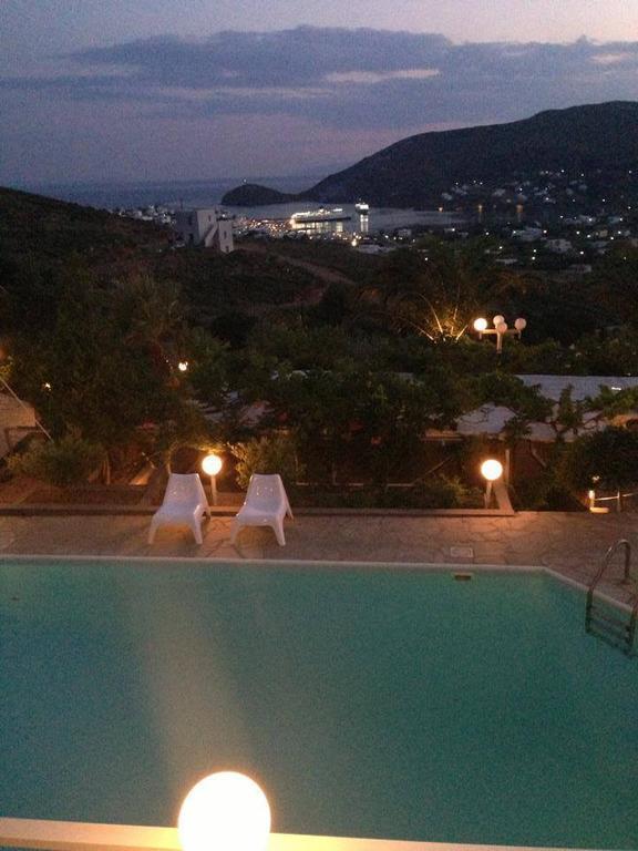 Kymothoi Rooms & Pool Bar 가브리온 외부 사진
