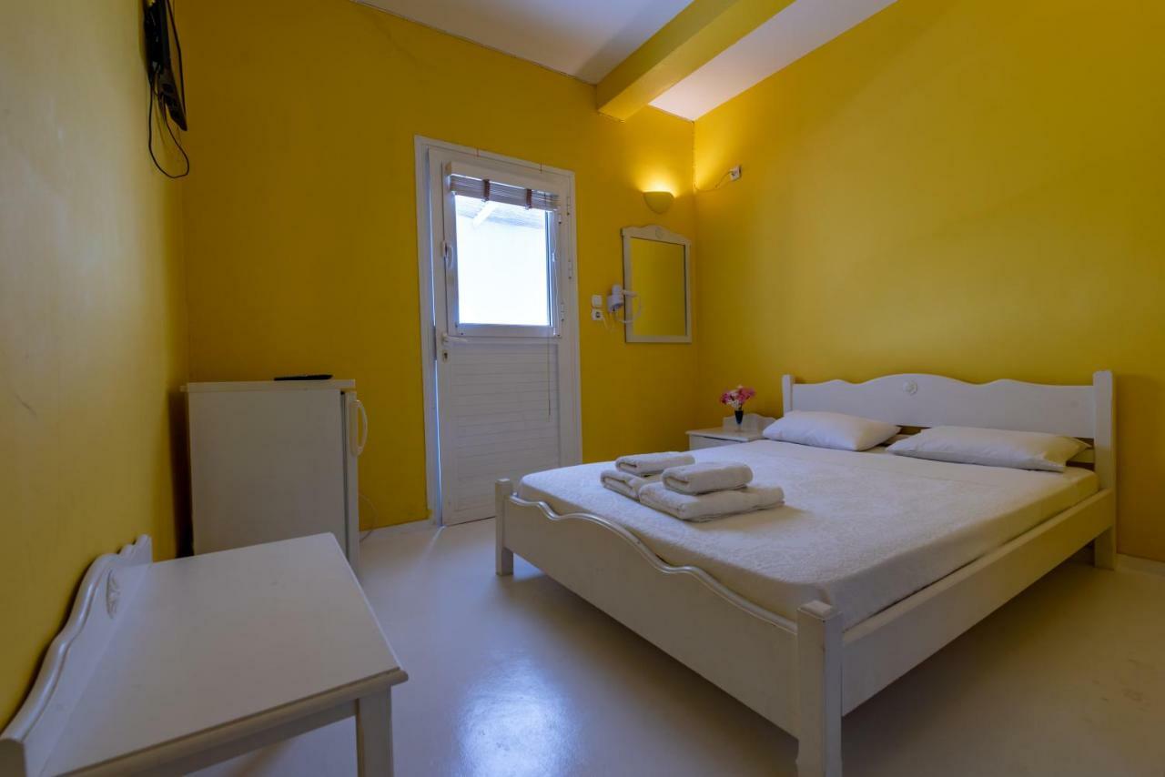 Kymothoi Rooms & Pool Bar 가브리온 외부 사진